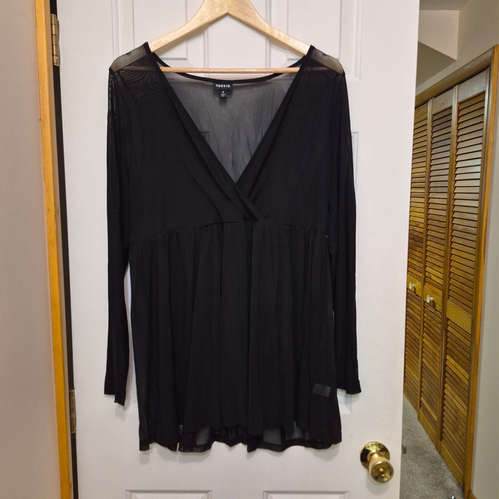 Torrid Black Sheer Mesh Surplice V-Neck Long Sleeve Babydoll Top Plus Size 2 2X